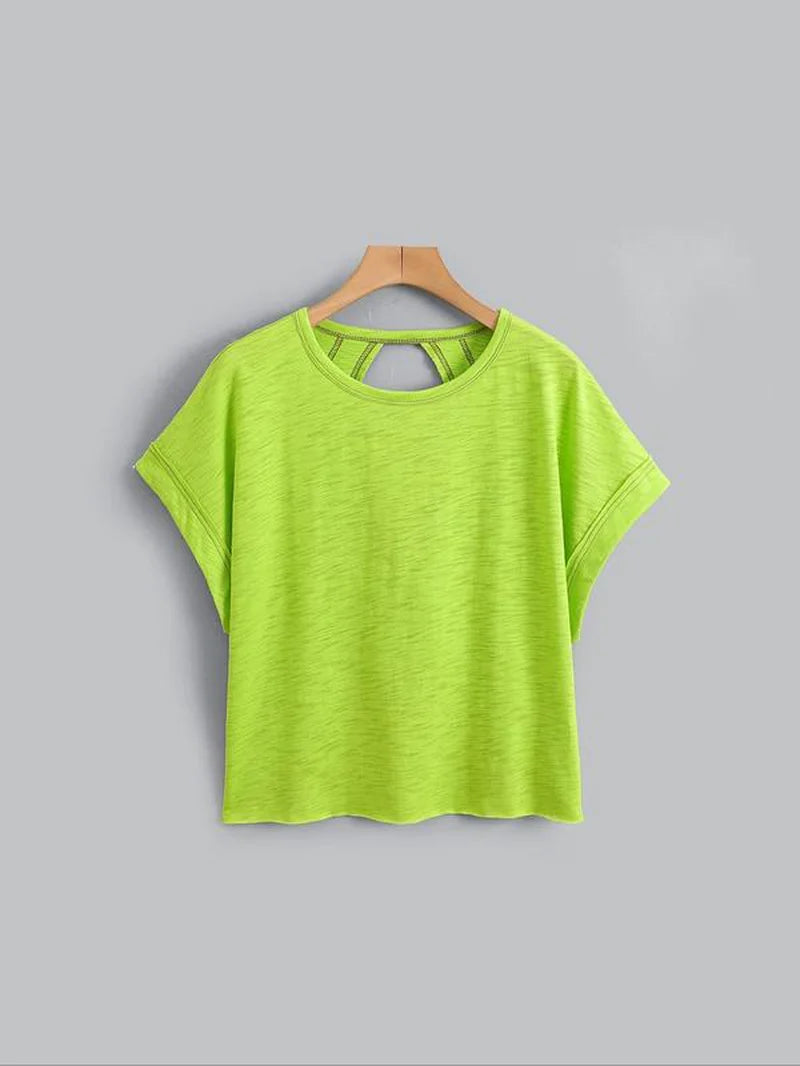 Women's Plain Cut Out Asymmetrical Hem Batwing Sleeve Tee | zäh