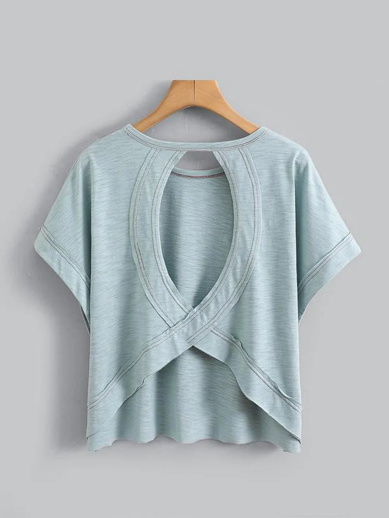 Women's Plain Cut Out Asymmetrical Hem Batwing Sleeve Tee | zäh